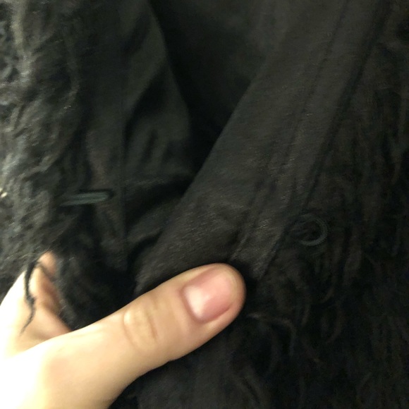 Black H&M furry vest Size 10 - Picture 5 of 5